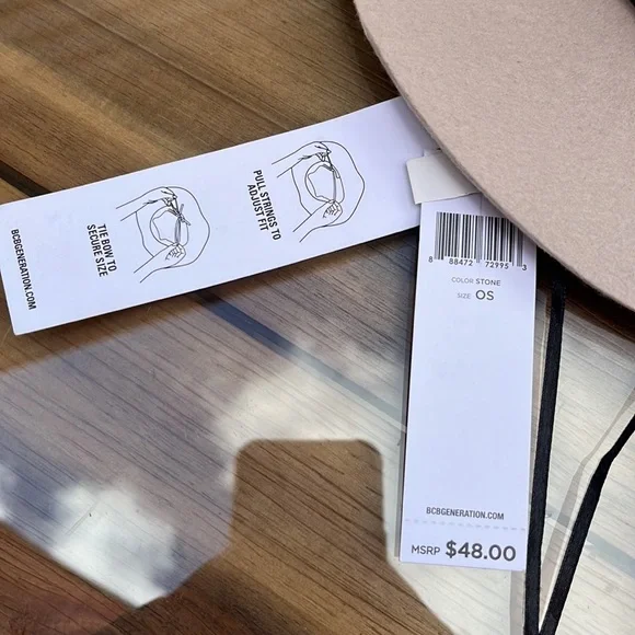 BCBG generation hat new with tags $48 one size with adjustable straps - Picture 2 of 7